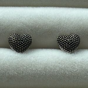 D’Joy 925 Sterling Silver Heart Stud Earnings Pierced